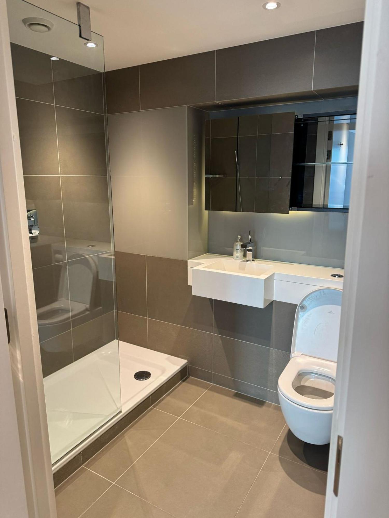 런던 2 Bed Flat Big Ben View 아파트 외부 사진